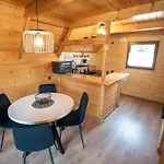 Lord & Ferienhaus Tresna